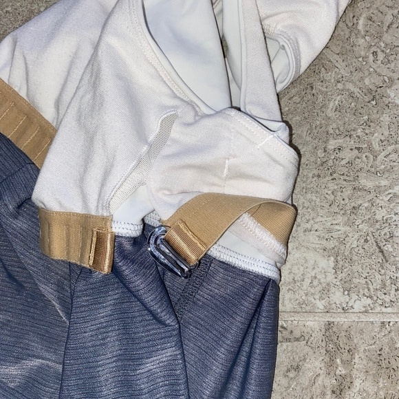 Lululemon Run Your Heart Out Tank Heathered Blurred Grey/White Possibly Size 6 - Picture 6 of 8